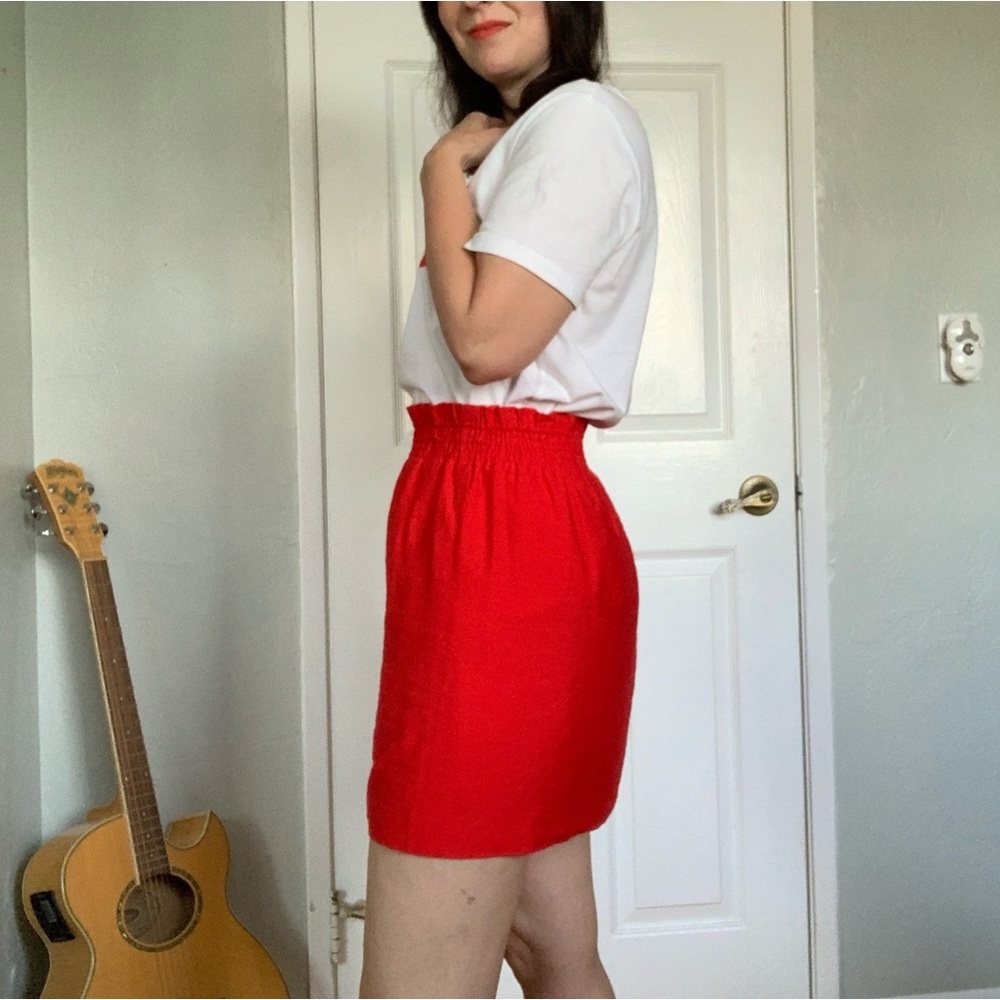 J. Crew red paperbag mini skirt, size 4 - Picture 4 of 13